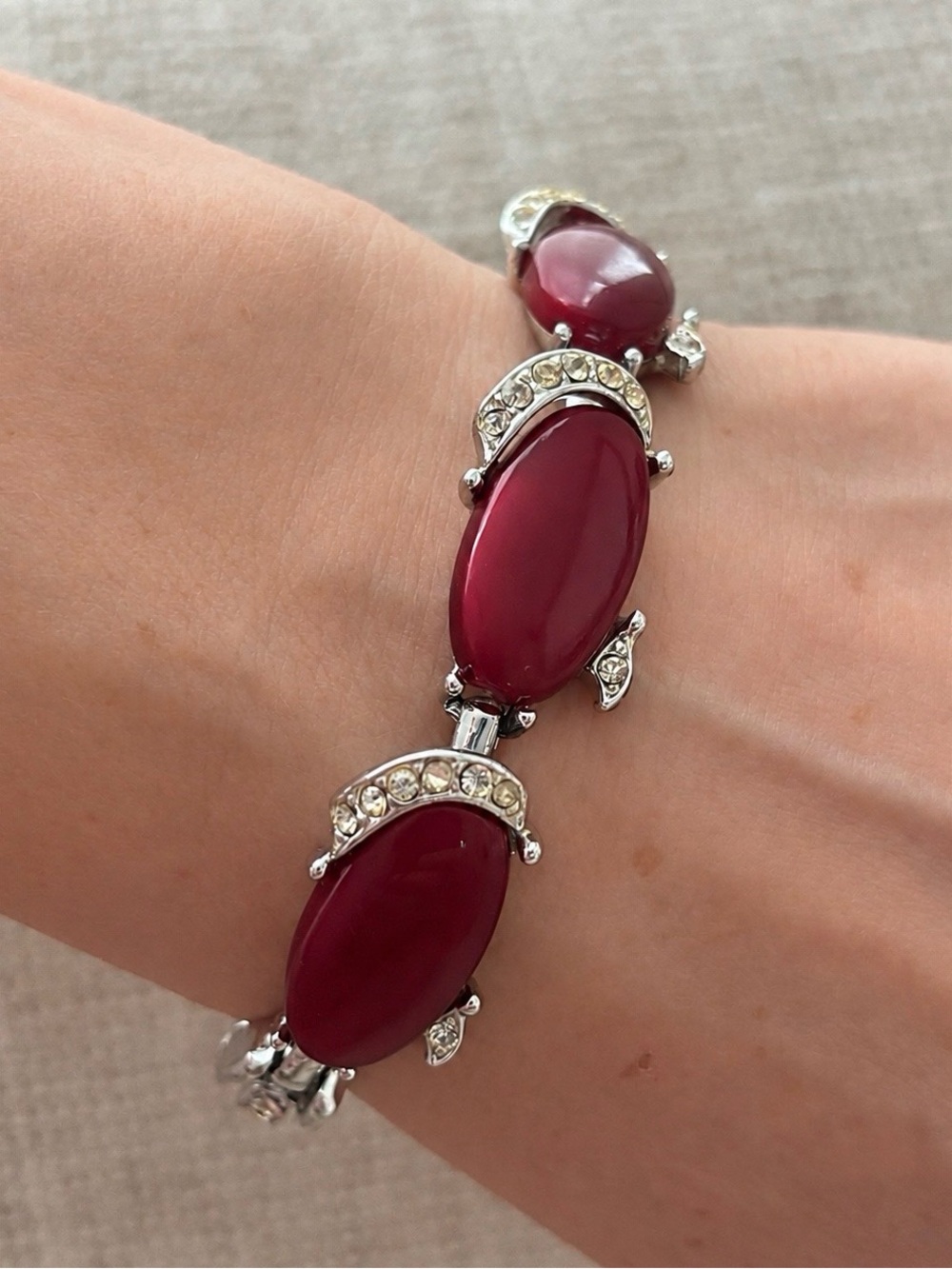Vintage KRAMER Red Cabochon Rhinestone Bracelet Silver Tone Signed